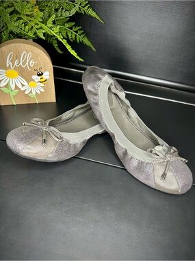 Xappeal Grey Elastic Ballet Slip On Flats size 10M